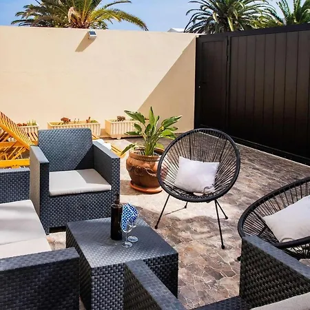 Semesterbostad Lanzabur Costa Teguise
